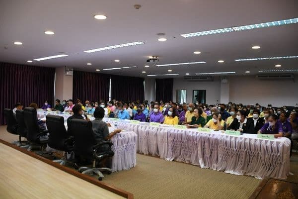ภาพประกอบข่าว ลำดับที่ 2 จาก ประชุมเลือกคณะกรรมการชุมชน ทั้ง 15 ชุมชน