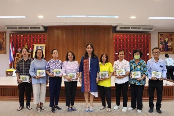 ภาพประกอบข่าว ลำดับที่ 18 จาก ประชุมคณะกรรมการชุมชน