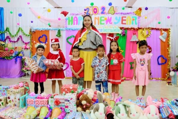 ภาพประกอบข่าว ลำดับที่ 10 จาก กิจกรรมวันคริสต์มาส วันปีใหม่ และวันเด็กแห่งชาติ โรงเรียนเทศบาลวัดธรรมโศภิต