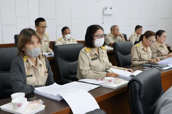 ภาพประกอบข่าว ลำดับที่ 10 จาก ประชุมสภาเทศบาลเมืองอุทัยธานี สมัยสามัญ สมัยแรก ประจำปี 2568