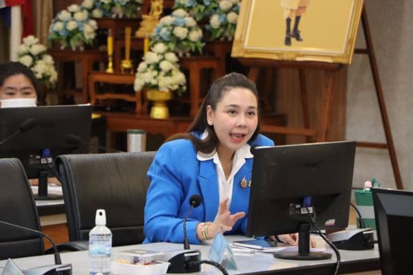 ภาพประกอบข่าว ลำดับที่ 2 จาก ประชุมการจัดทำโครงการต่อยอดการพัฒนาชุมชนเมืองเก่าอุทัยธานี