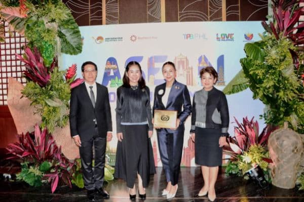 ภาพประกอบข่าว ลำดับที่ 20 จาก "เทศบาลเมืองอุทัยธานี" ได้รับการรับรองมาตรฐาน "เมืองท่องเที่ยวสะอาดระดับอาเซียน" (ASEAN Clean Tourist City Standard)