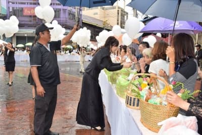ภาพประกอบข่าว ลำดับที่ 2 จาก ประเพณีวันขึ้นปีใหม่ 2560