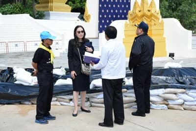 ภาพประกอบข่าว ลำดับที่ 4 จาก ร่วมประชุมและดูสถานที่จัดงานพิธีถวายดอกไม้จันทน์