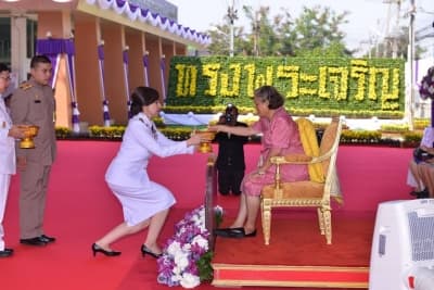 ภาพประกอบข่าว ลำดับที่ 6 จาก เปิดสำนักงานเทศบาลเมืองอุทัยธานี