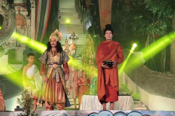 ภาพประกอบข่าว ลำดับที่ 9 จาก านประเพณีตักบาตรเทโว ประจำปี 2563