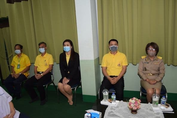 ภาพประกอบข่าว ลำดับที่ 1 จาก บรรยายหัวข้อ ความสำคัญของสถาบันพระมหากษัตริย์กับประเทศไทย ให้แก่นักเรียนโรงเรียนเทศบาลวัดหลวงราชาวาส