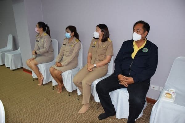 ภาพประกอบข่าว ลำดับที่ 3 จาก ให้การต้อนรับพนักงานเทศบาลโอนย้ายมาใหม่