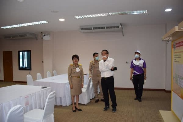 ภาพประกอบข่าว ลำดับที่ 8 จาก ตรวจเยี่ยมศูนย์ประสานงานการเลือกตั้งเทศบาลเมืองอุทัยธานี