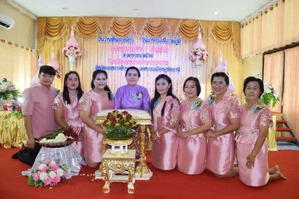 ภาพประกอบข่าว ลำดับที่ 5 จาก ร่วมงานมุฑิตาจิต คุณครูเนาวรัตน์ ชินชูศักดิ์ ครูโรงเรียนเทศบาลบ้านปากกะบาด