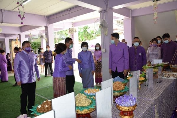 ภาพประกอบข่าว ลำดับที่ 4 จาก ร่วมพิธิเปิดและลงนามถวายพระพรสมเด็จพระกนิษฐาธิราชเจ้า