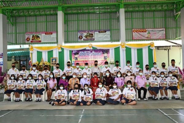 ภาพประกอบข่าว ลำดับที่ 8 จาก พิธีปัจฉิมนิเทศและมอบวุฒิบัตรนักเรียนระดับปฐมวัย ประถมศึกษาปีที่ 6 และมัธยมศึกษาที่ปี 3 โรงเรียนเทศบาลวัดหลวงราชาวาส