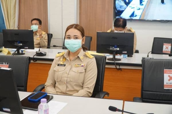 ภาพประกอบข่าว ลำดับที่ 2 จาก ร่วมประชุมคณะกรมการจังหวัด หัวหน้าส่วนราชการ ประจำเดือนกรกฎาคม 2564
