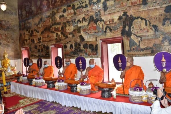 ภาพประกอบข่าว ลำดับที่ 3 จาก อัญเชิญเทียนพรรษพระราชทาน
