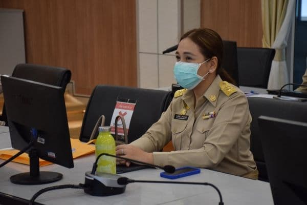 ภาพประกอบข่าว ลำดับที่ 1 จาก ร่วมประชุมเสวนาหารือโครงการอนุรักษ์พันธ์กรรมพืช อันเนื่องมาจากพระราชดำริ (อพ.สธ.) จังหวัดอุทัยธานี