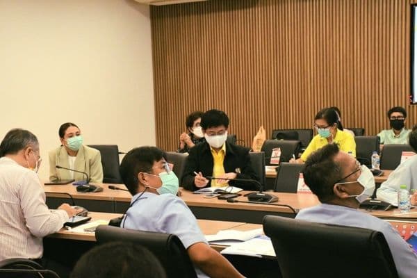 ภาพประกอบข่าว ลำดับที่ 5 จาก ร่วมประชุมกรณีโรคติดเชื้อไวรัสโคโรนา 2019 (COVID-19)