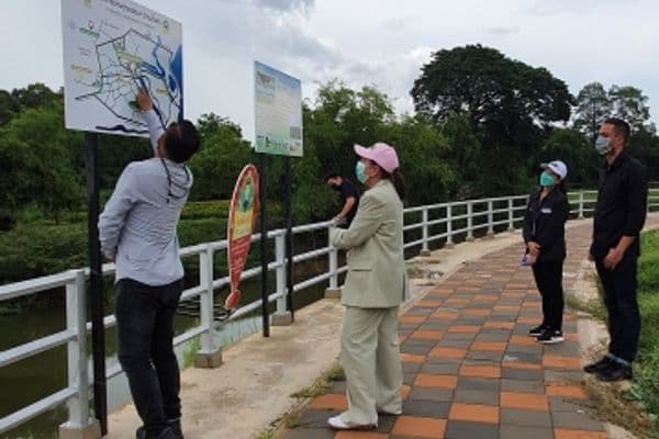 ภาพประกอบข่าว ลำดับที่ 4 จาก ประสานชลประทานลงพื้นที่ดูประตูน้ำบึงขุมทรัพย์ เพื่อปล่อยน้ำเข้าแม่น้ำสะแกกรัง