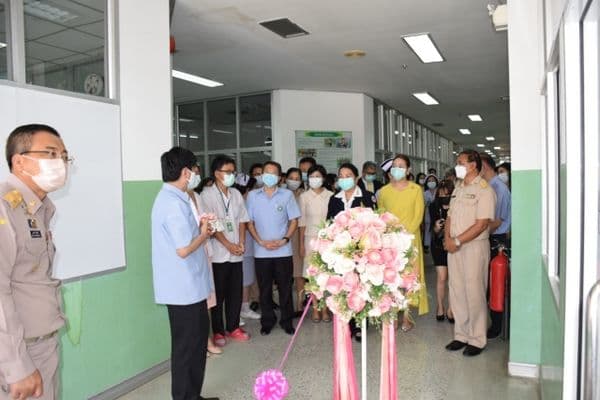 ภาพประกอบข่าว ลำดับที่ 2 จาก ร่วมพิธีเปิดห้องปฏิบัติการอณูชีววิทยาทางการแพทย์