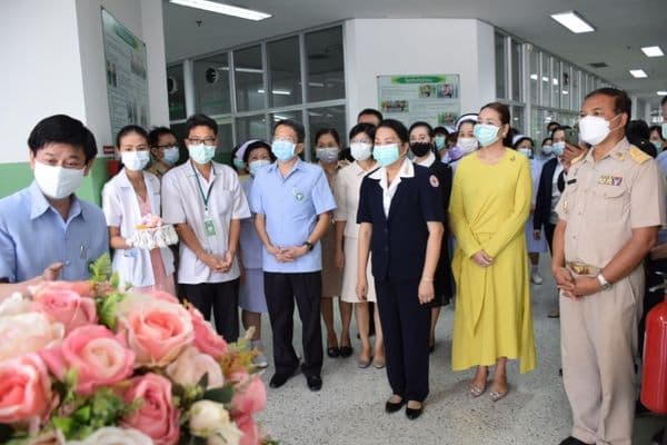 ภาพประกอบข่าว ลำดับที่ 7 จาก ร่วมพิธีเปิดห้องปฏิบัติการอณูชีววิทยาทางการแพทย์