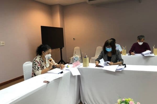 ภาพประกอบข่าว ลำดับที่ 2 จาก ประชุมคณะกรรมการสนับสนุนการจัดทำแผนพัฒนาเทศบาลเมืองอุทัยธานี ครั้งที่ 1/2564