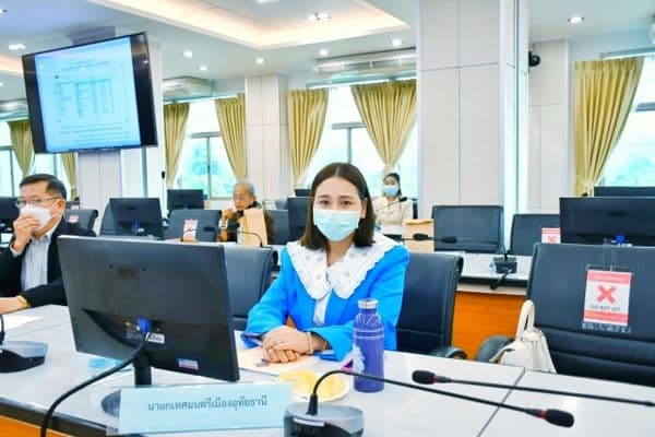 ภาพประกอบข่าว ลำดับที่ 2 จาก ร่วมประชุมคณะกรรมการบริหารงานจังหวัดแบบบูรณาการ (ก.บ.จ.) จังหวัดอุทัยธานี ครั้งที่ 2/2564