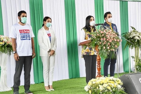 ภาพประกอบข่าว ลำดับที่ 10 จาก พิธีเปิดการ Kick Off ฉีดวัคซีนป้องกัน covid-19 ของจังหวัดอุทัยธานี