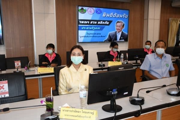 ภาพประกอบข่าว ลำดับที่ 5 จาก ให้การต้อนรับ ฯพณฯ ชวน หลีกภัย ประธานรัฐสภา