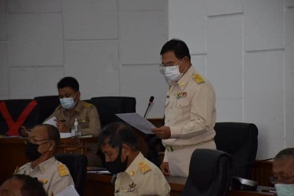 ภาพประกอบข่าว ลำดับที่ 2 จาก ประชุมสภาเทศบาลเมืองอุทัยธานี สมัยสามัญ สมัยแรก ครั้งที่ 2