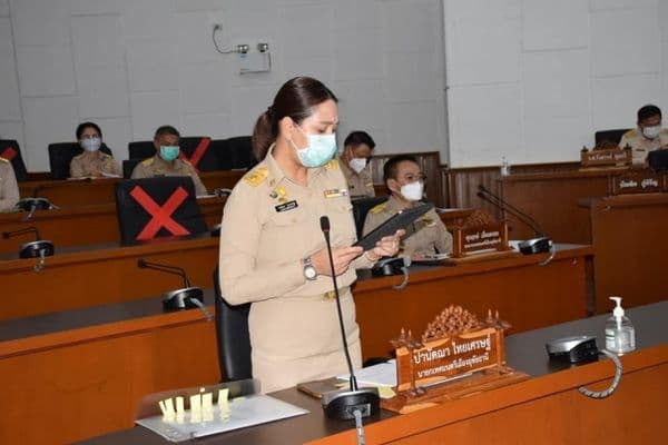 ภาพประกอบข่าว ลำดับที่ 1 จาก ประชุมสภาเทศบาลเมืองอุทัยธานี สมัยสามัญ สมัยแรก ครั้งที่ 2