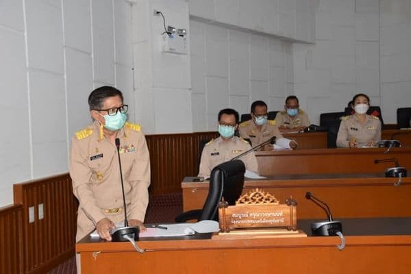 ภาพประกอบข่าว ลำดับที่ 6 จาก ประชุมสภาเทศบาลเมืองอุทัยธานี สมัยสามัญ สมัยแรก ครั้งที่ 2