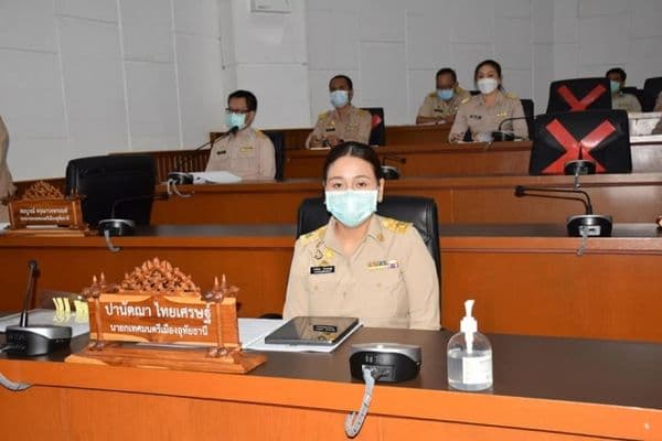 ภาพประกอบข่าว ลำดับที่ 12 จาก ประชุมสภาเทศบาลเมืองอุทัยธานี สมัยสามัญ สมัยแรก ครั้งที่ 2