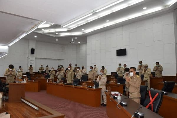 ภาพประกอบข่าว ลำดับที่ 13 จาก ประชุมสภาเทศบาลเมืองอุทัยธานี สมัยสามัญ สมัยแรก ครั้งที่ 2