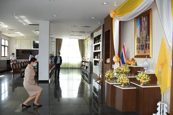 ภาพประกอบข่าว ลำดับที่ 2 จาก ให้การต้อนรับและแสดงความยินดีกับนายกฯปานัดฌา ไทยเศรษฐ์ ในโอกาสเข้ารับตำแหน่งนายกเทศมนตรีเมืองอุทัยธานี