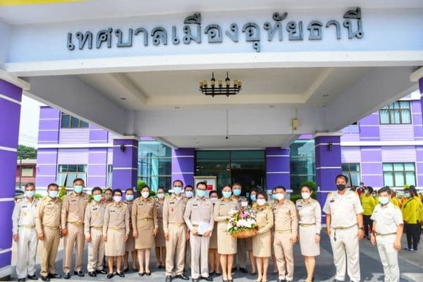 ภาพประกอบข่าว ลำดับที่ 15 จาก ให้การต้อนรับและแสดงความยินดีกับนายกฯปานัดฌา ไทยเศรษฐ์ ในโอกาสเข้ารับตำแหน่งนายกเทศมนตรีเมืองอุทัยธานี