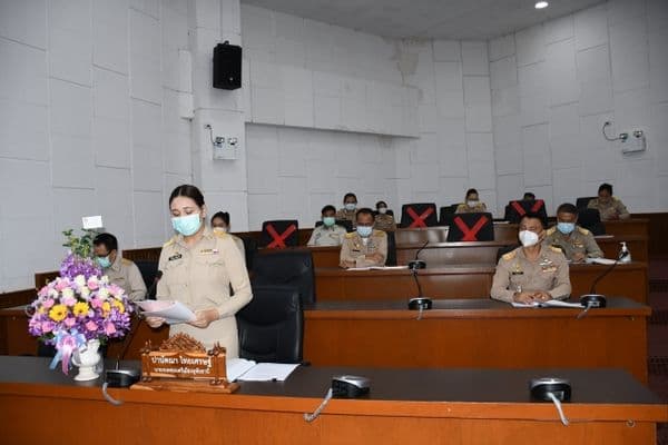 ภาพประกอบข่าว ลำดับที่ 13 จาก ประชุมสภาเทศบาลเมืองอุทัยธานี สมัยสามัญ สมัยแรก ประจำปี 2564 โดยนายกฯปานัดฌา ไทยเศรษฐ์ นายกเทศมนตรีเมืองอุทัยธานี ได้แถลงนโยบายการบริหารงานต่อสภาเทศบาลเมืองอุทัยธานี