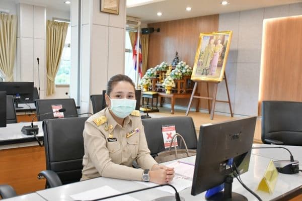 ภาพประกอบข่าว ลำดับที่ 2 จาก ร่วมประชุมรับมอบนโยบายจากรัฐมนตรีช่วยว่าการกระทรวงมหาดไทย