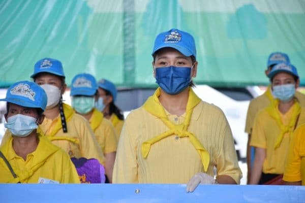 ภาพประกอบข่าว ลำดับที่ 13 จาก ร่วมทำสะอาดสถานที่และพื้นที่ผิวสัมผัสร่วมจุดให้บริการฉีดวัคซีนโควิด-19 บริเวณเทศบาลเมืองอุทัยธานี