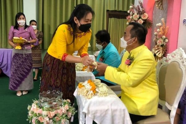 ภาพประกอบข่าว ลำดับที่ 24 จาก งานแสดงมุทิตาจิตครูโรงเรียนเทศบาลวัดหลวงราชาวาสฯ