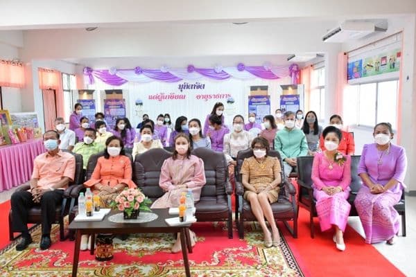 ภาพประกอบข่าว ลำดับที่ 6 จาก งานแสดงมุทิตาจิตครูโรงเรียนชุมชนเทศบาลวัดมณีสถิตกปิฏฐาราม