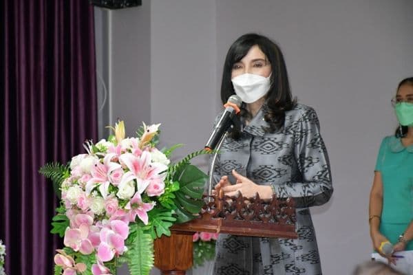 ภาพประกอบข่าว ลำดับที่ 34 จาก เทศบาลเมืองอุทัยธานีแสดงมุฑิตาจิตแด่ผู้เกษียณอายุราชการและผู้ลาออกจากราชการ