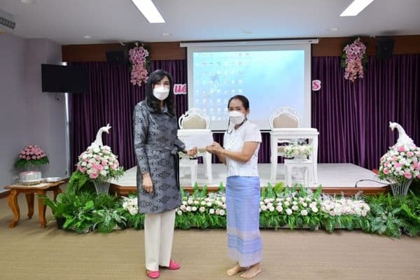 ภาพประกอบข่าว ลำดับที่ 57 จาก เทศบาลเมืองอุทัยธานีแสดงมุฑิตาจิตแด่ผู้เกษียณอายุราชการและผู้ลาออกจากราชการ