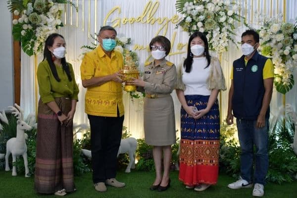 ภาพประกอบข่าว ลำดับที่ 64 จาก เทศบาลเมืองอุทัยธานีแสดงมุฑิตาจิตแด่ผู้เกษียณอายุราชการและผู้ลาออกจากราชการ