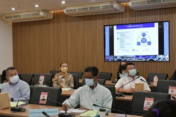ภาพประกอบข่าว ลำดับที่ 7 จาก ร่วมประชุมมอบนโยบายและชี้แจงข้อราชการสำคัญผ่านระบบวีดิทัศน์ทางไกล (VCS)