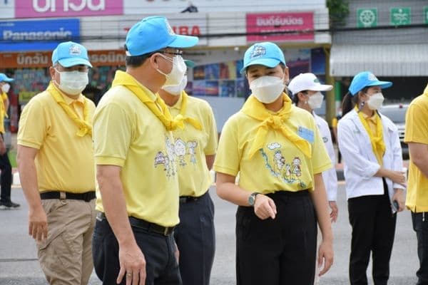 ภาพประกอบข่าว ลำดับที่ 10 จาก กิจกรรมจิตอาสาพัฒนา ขุดลอกลำรางสาธารณะ บริเวณถนนทางหลวงหมายเลข 333 เนื่องในวันคล้ายวันสวรรคตพระบาทสมเด็จ พระบรมชนกาธิเบศร มหาภูมิพลอดุลยเดชมหาราช บรมนาถบพิตร