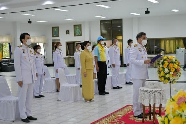 ภาพประกอบข่าว ลำดับที่ 1 จาก พิธีเนื่องในวันคล้ายวันสวรรคต พระบาทสมเด็จพระบรมชนกาธิเบศร มหาภูมิพลอดุลยเดชมหาราช บรมนาถบพิตร