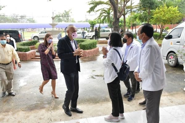 ภาพประกอบข่าว ลำดับที่ 4 จาก ร่วมพิธีเปิดการอบรมโครงการพัฒนาผู้บริหารและครูสู่วิทยฐานะที่สูงขึ้น