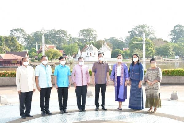 ภาพประกอบข่าว ลำดับที่ 12 จาก ร่วมประชาสัมพันธ์ลอยกระทงวิถีใหม่ สืบสานวัฒนธรรมไทย