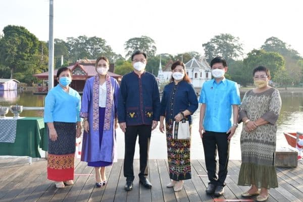 ภาพประกอบข่าว ลำดับที่ 18 จาก ร่วมประชาสัมพันธ์ลอยกระทงวิถีใหม่ สืบสานวัฒนธรรมไทย