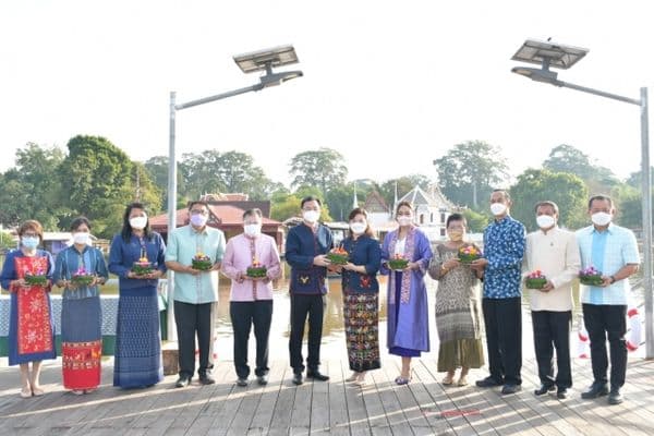 ภาพประกอบข่าว ลำดับที่ 20 จาก ร่วมประชาสัมพันธ์ลอยกระทงวิถีใหม่ สืบสานวัฒนธรรมไทย