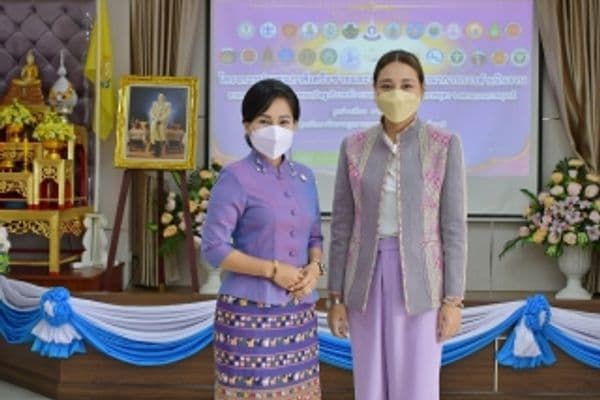 ภาพประกอบข่าว ลำดับที่ 10 จาก ร่วมพิธีเปิดและลงนามบันทึกข้อตกลงความร่วมมือ โครงการประชุมภาคีเครือข่ายและจัดทำแผนบูรณาการการดำเนินงาน ตามพระราชดำริ สมเด็จพระกนิษฐาธิราชเจ้า กรมสมเด็จพระเทพรัตนราชสุดาฯ สยามบรมราชกุมารี ประจำปีงบประมาณ 2565